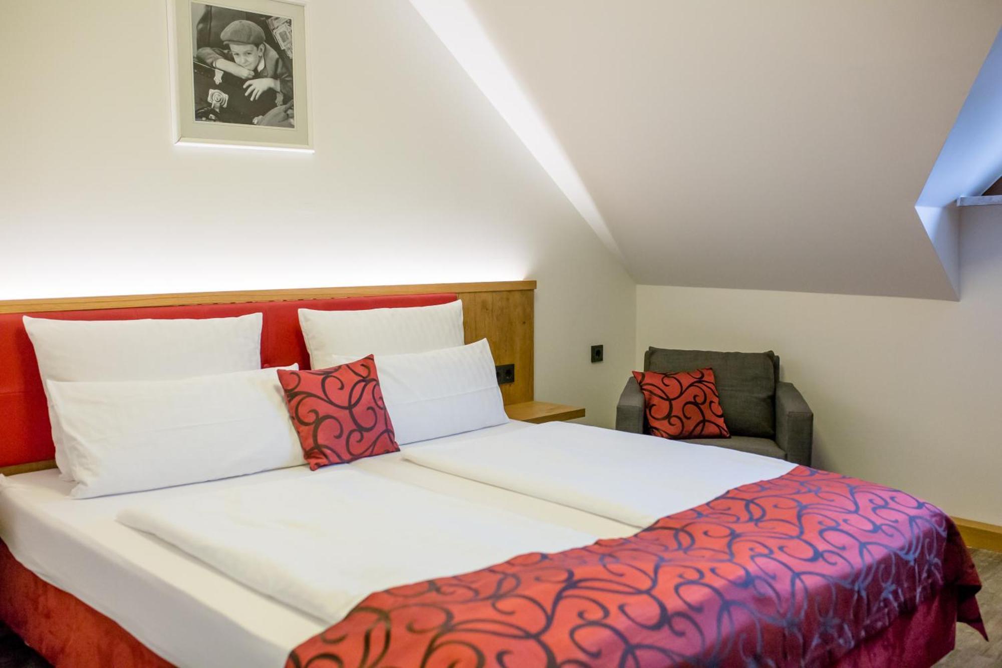 Landhotel Zum Baggernpuhl Wachow Εξωτερικό φωτογραφία